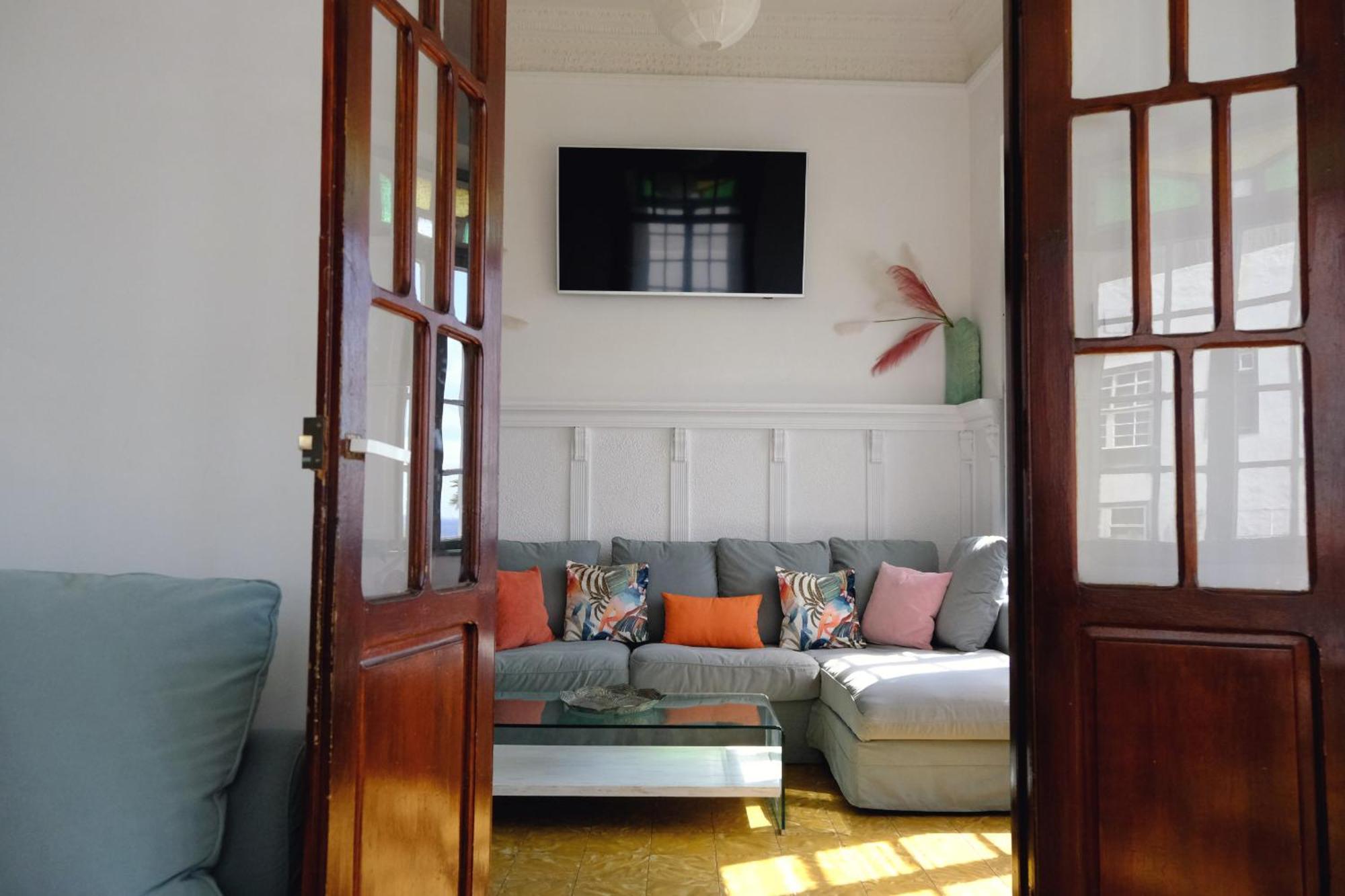 Rooftop Dreamhouse - 3Br With Seaviews ซานตาครูซเดลาปัลมา ภายนอก รูปภาพ