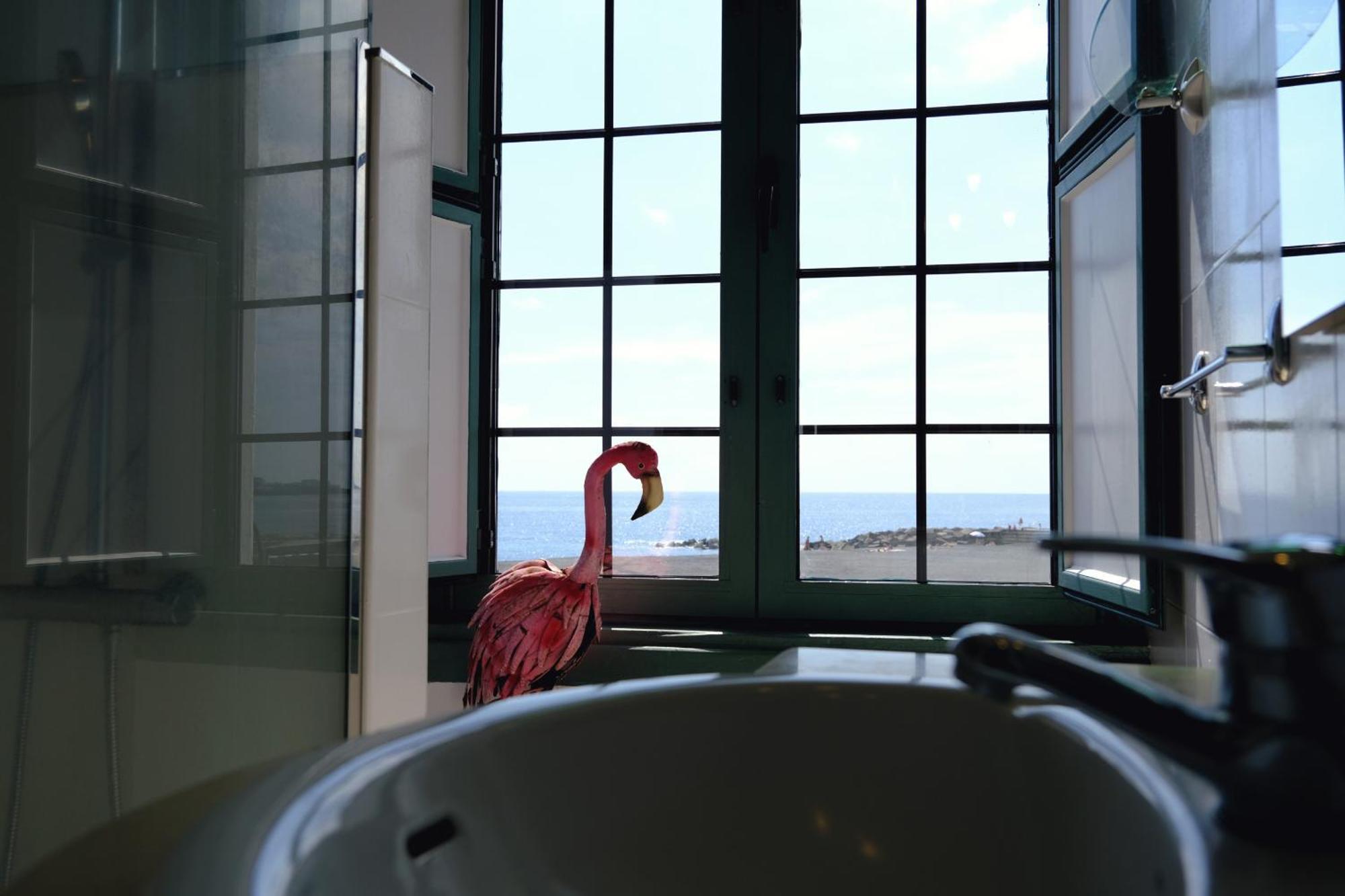 Rooftop Dreamhouse - 3Br With Seaviews ซานตาครูซเดลาปัลมา ภายนอก รูปภาพ