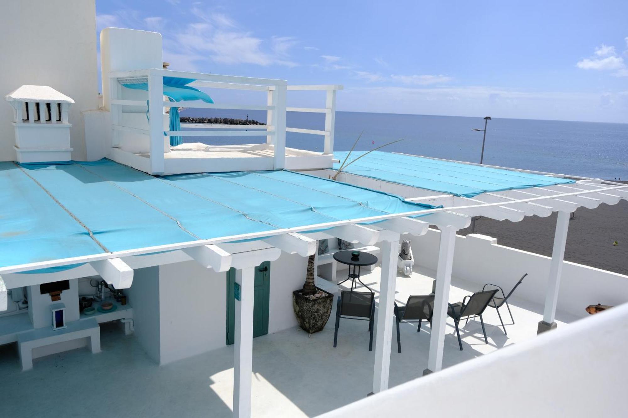 Rooftop Dreamhouse - 3Br With Seaviews ซานตาครูซเดลาปัลมา ภายนอก รูปภาพ